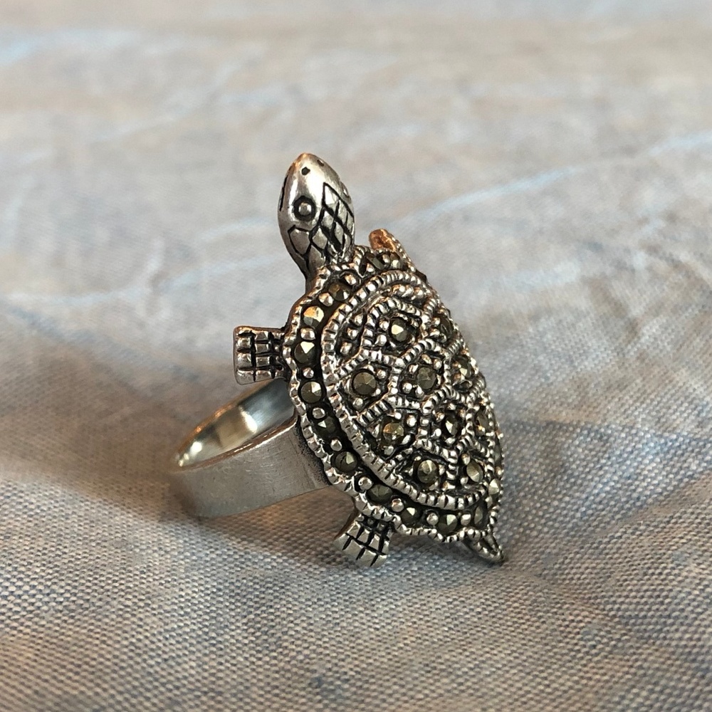 Sterling Silver Sparkle Turtle Ring